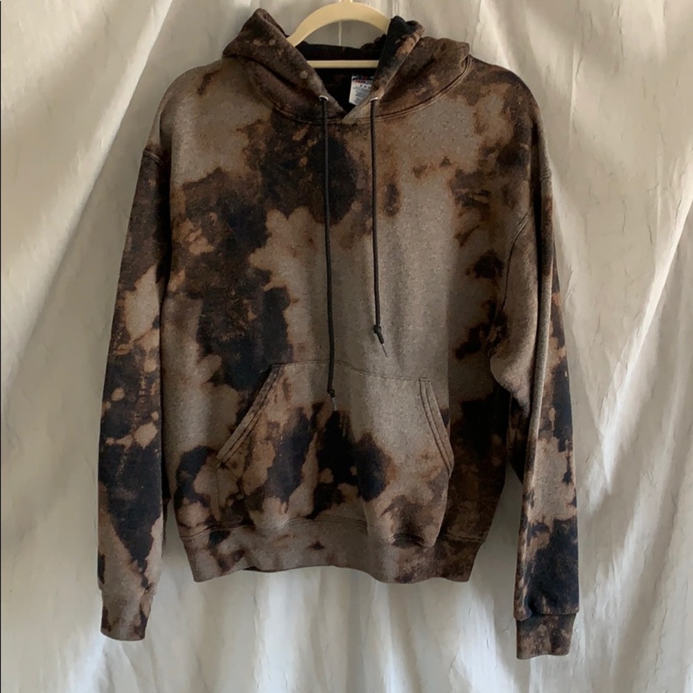 Tye Dyed Sweatshirt 🖤
